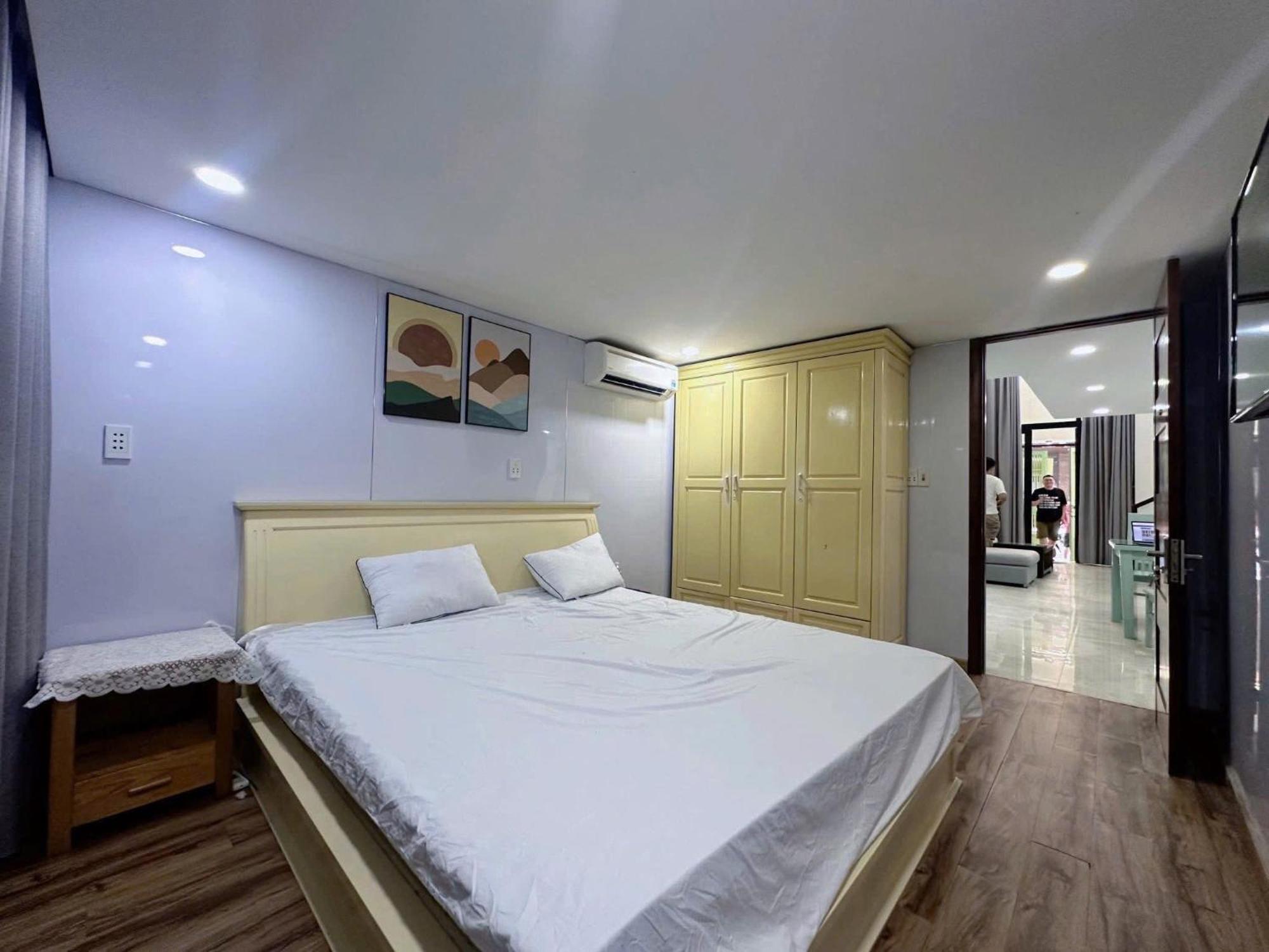 Khang Nam House *